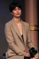 actress-katherine-waterston-attends-fantastic-beasts-and-where-to-picture-id624135136.jpg