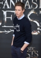 eddie-redmayne-attends-a-photocall-for-fantastic-beast-and-where-to-picture-id614282158.jpg