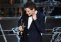 464191076-winner-for-best-actor-eddie-redmayne-accepts-gettyimages.jpg