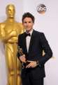 464261440-actor-eddie-redmayne-winner-for-best-actor-gettyimages.jpg