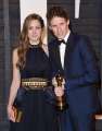 465617558-actor-eddie-redmayne-and-wife-hannah-gettyimages.jpg