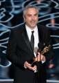 476290827-director-alfonso-cuaron-accepts-the-best-gettyimages.jpg