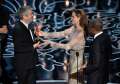 476291421-director-alfonso-cuaron-accepts-the-best-gettyimages.jpg