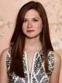 Bonnie-Wright_l.jpg